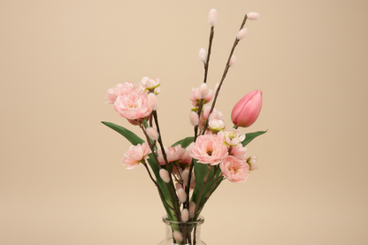 Close-up roze lenteboeket