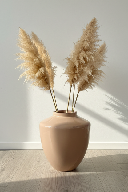 Glanzende vaas gestyled