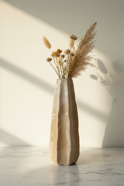 Slanke vaas gestyled